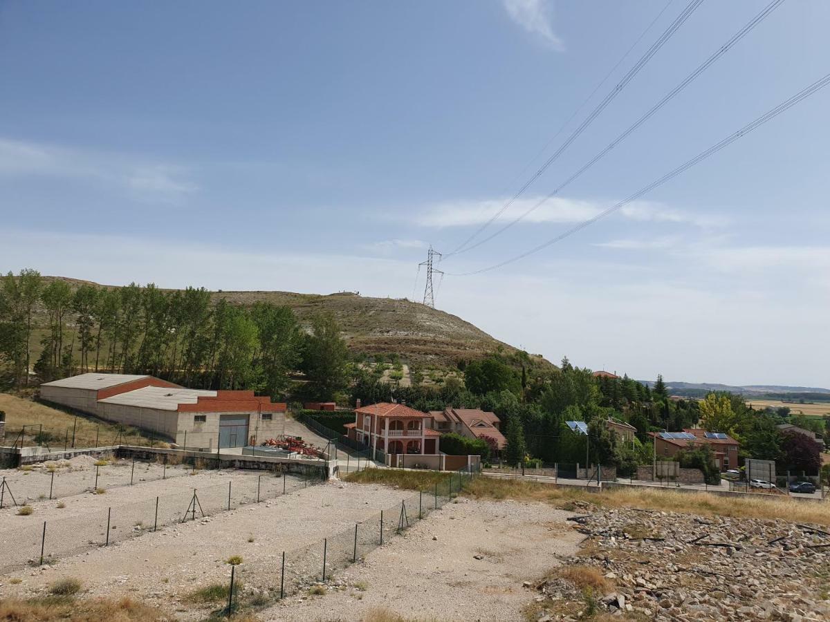 Camino De Rabe Aparthotel Rabé de las Calzadas Eksteriør bilde